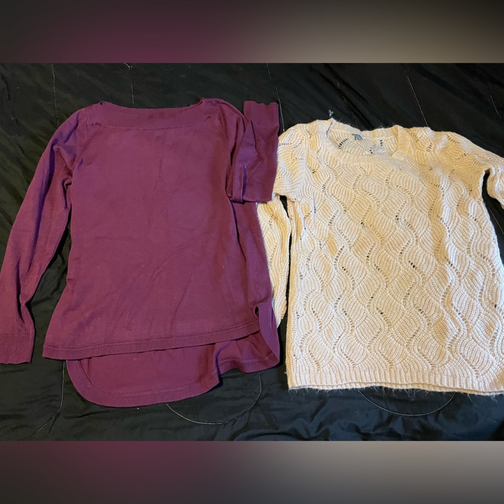 2 medium sweaters